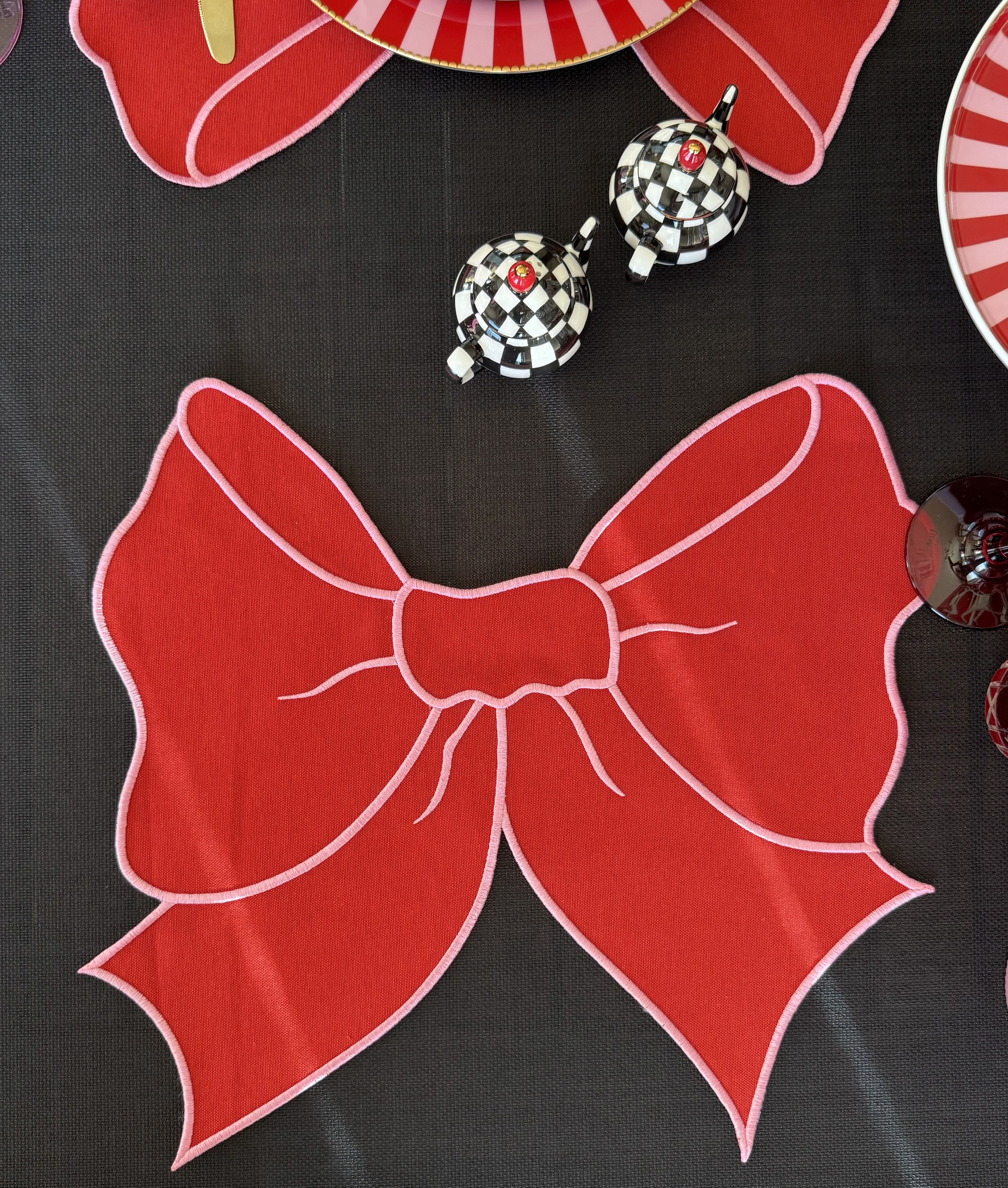 Kırmızı Rubybow Amerikan Servis