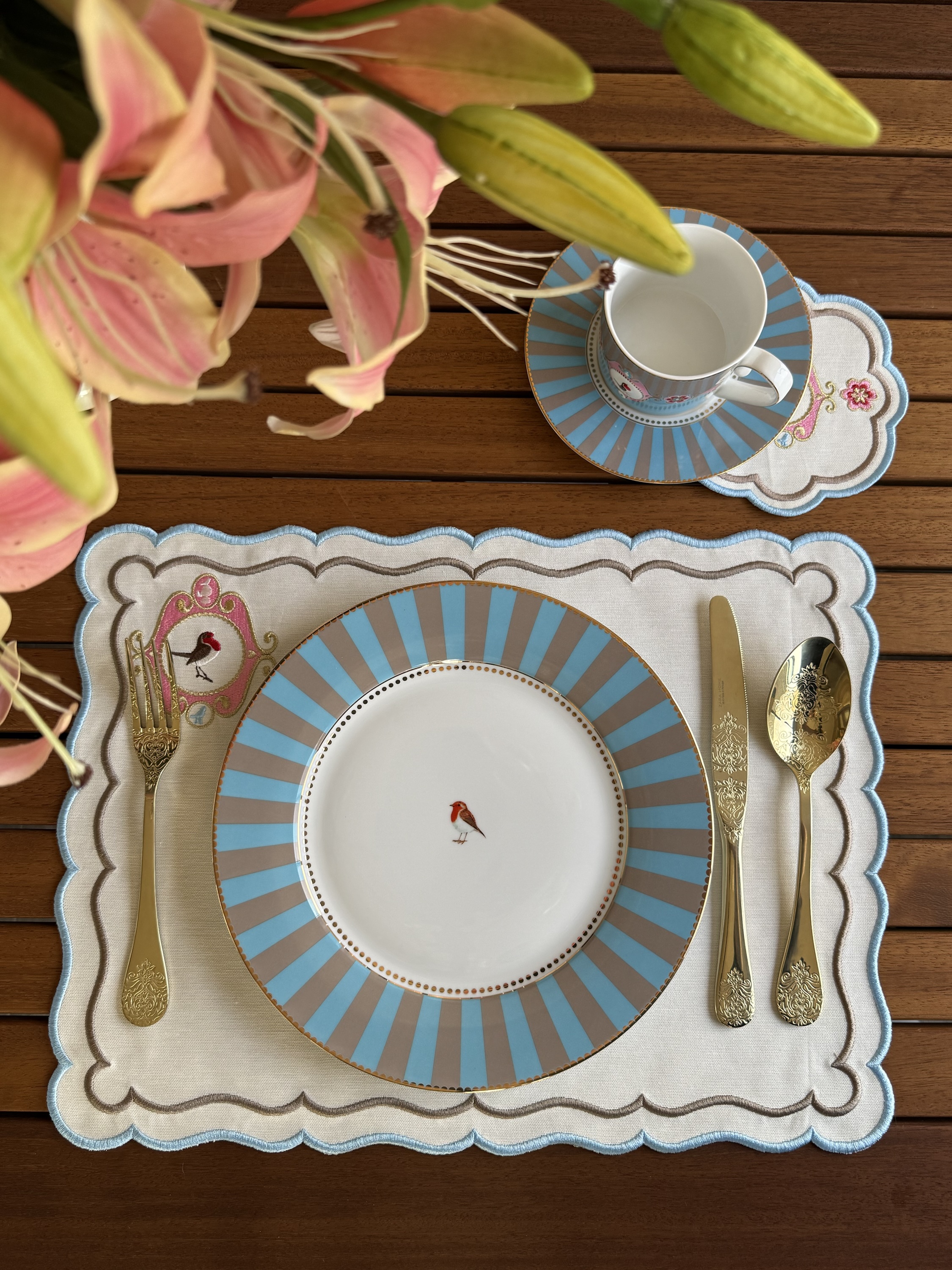 Mavi Verona Amerikan Servis