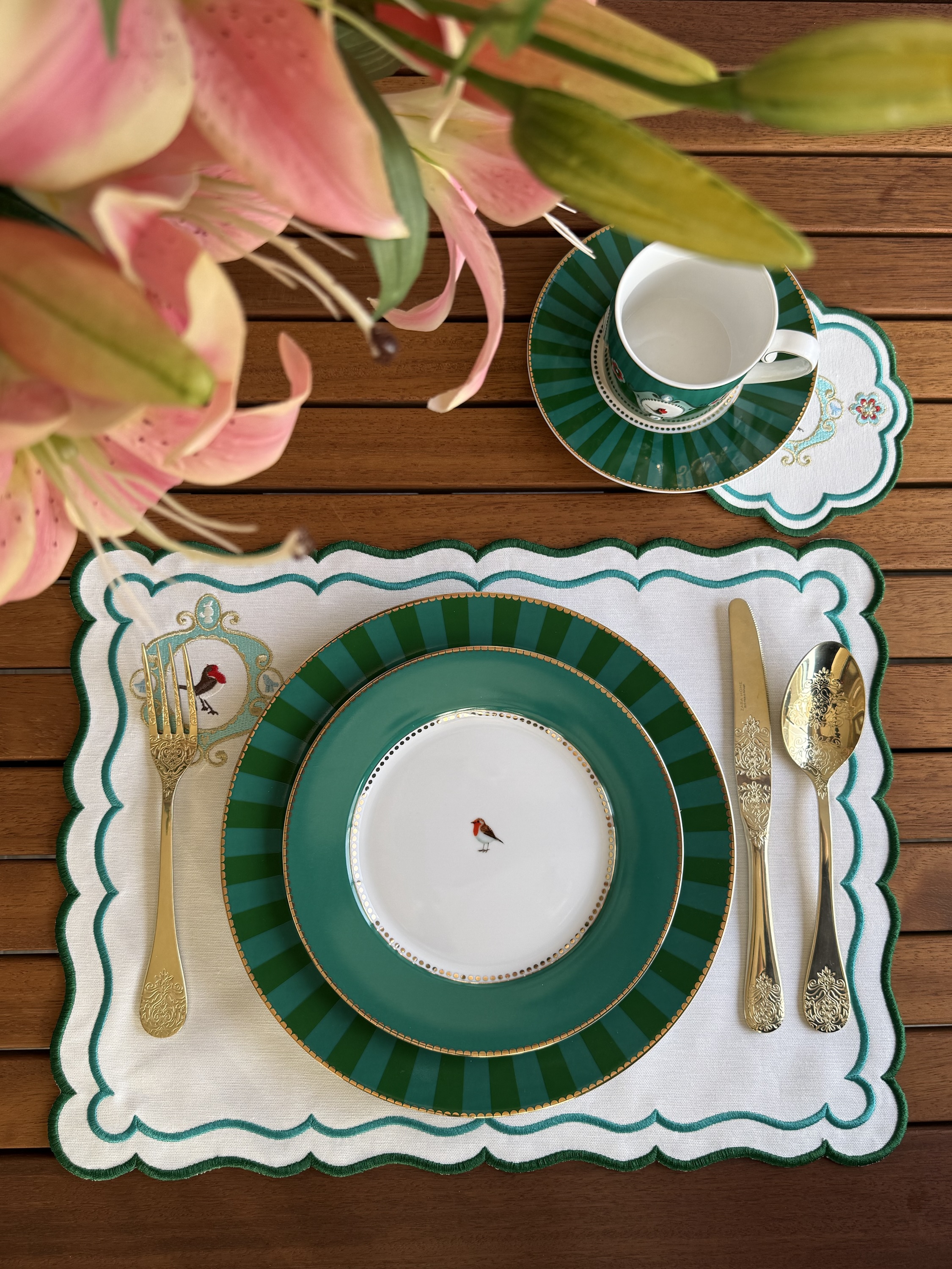 Yeşil Verona Amerikan Servis