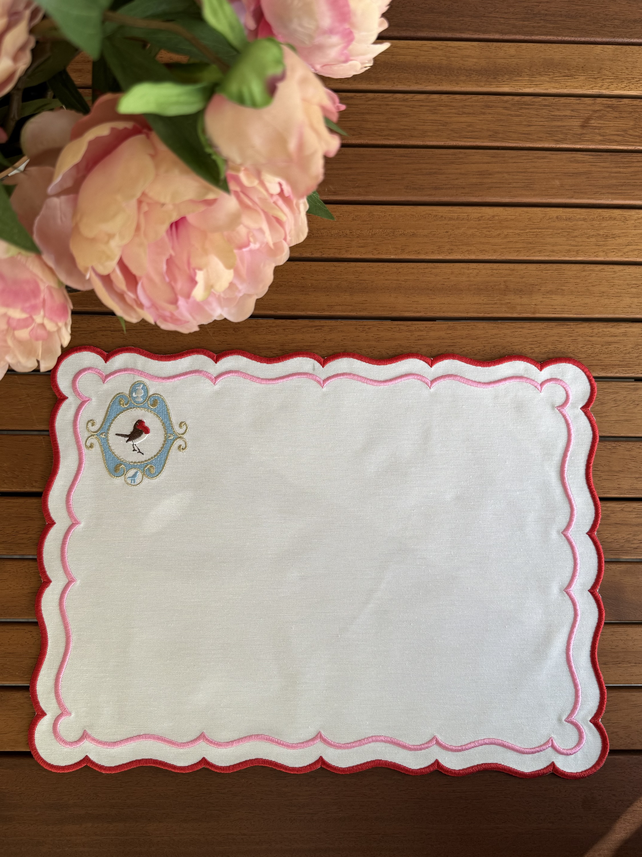 Kırmızı Verona Amerikan Servis