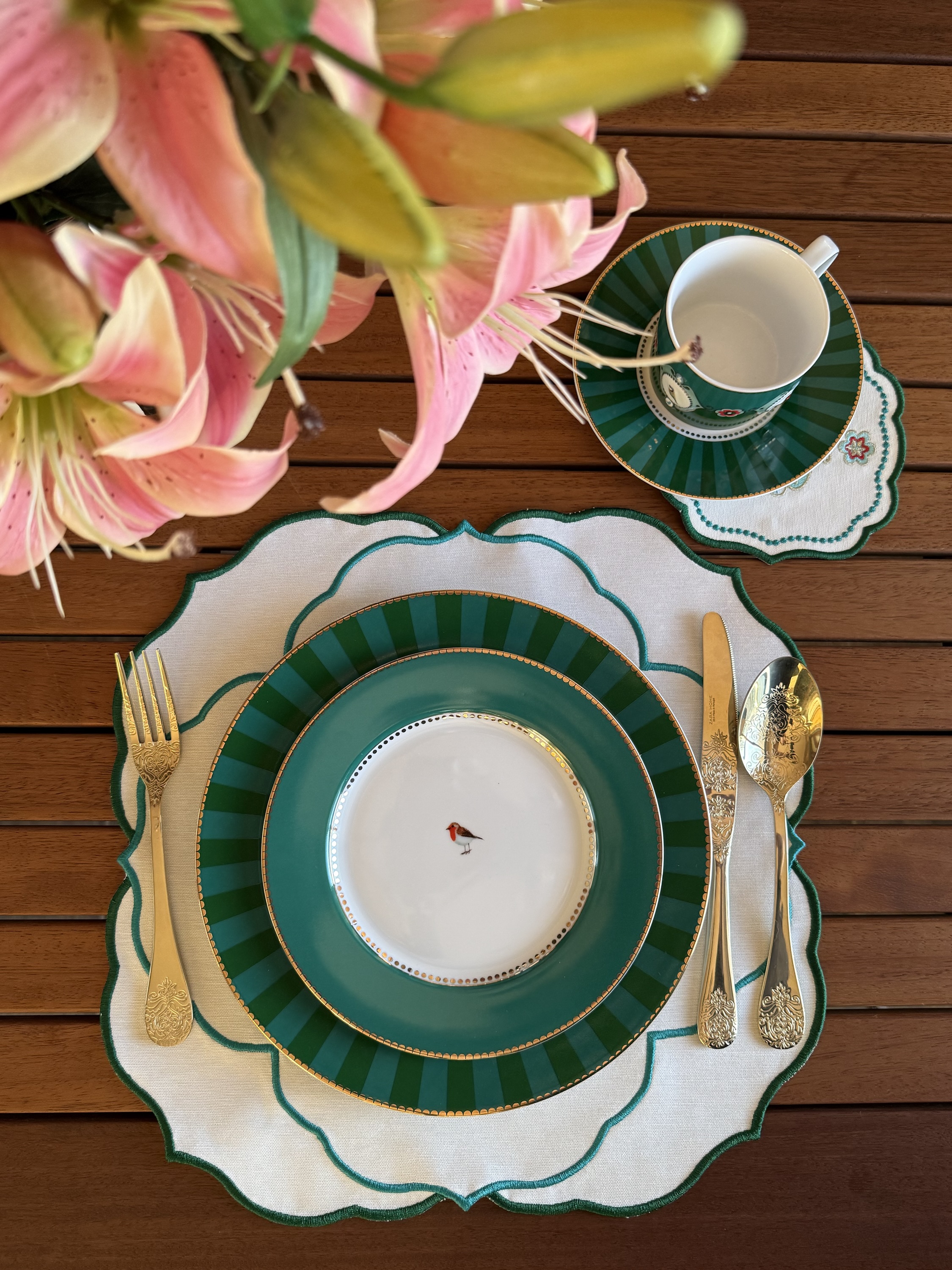 Yeşil İnora Amerikan Servis