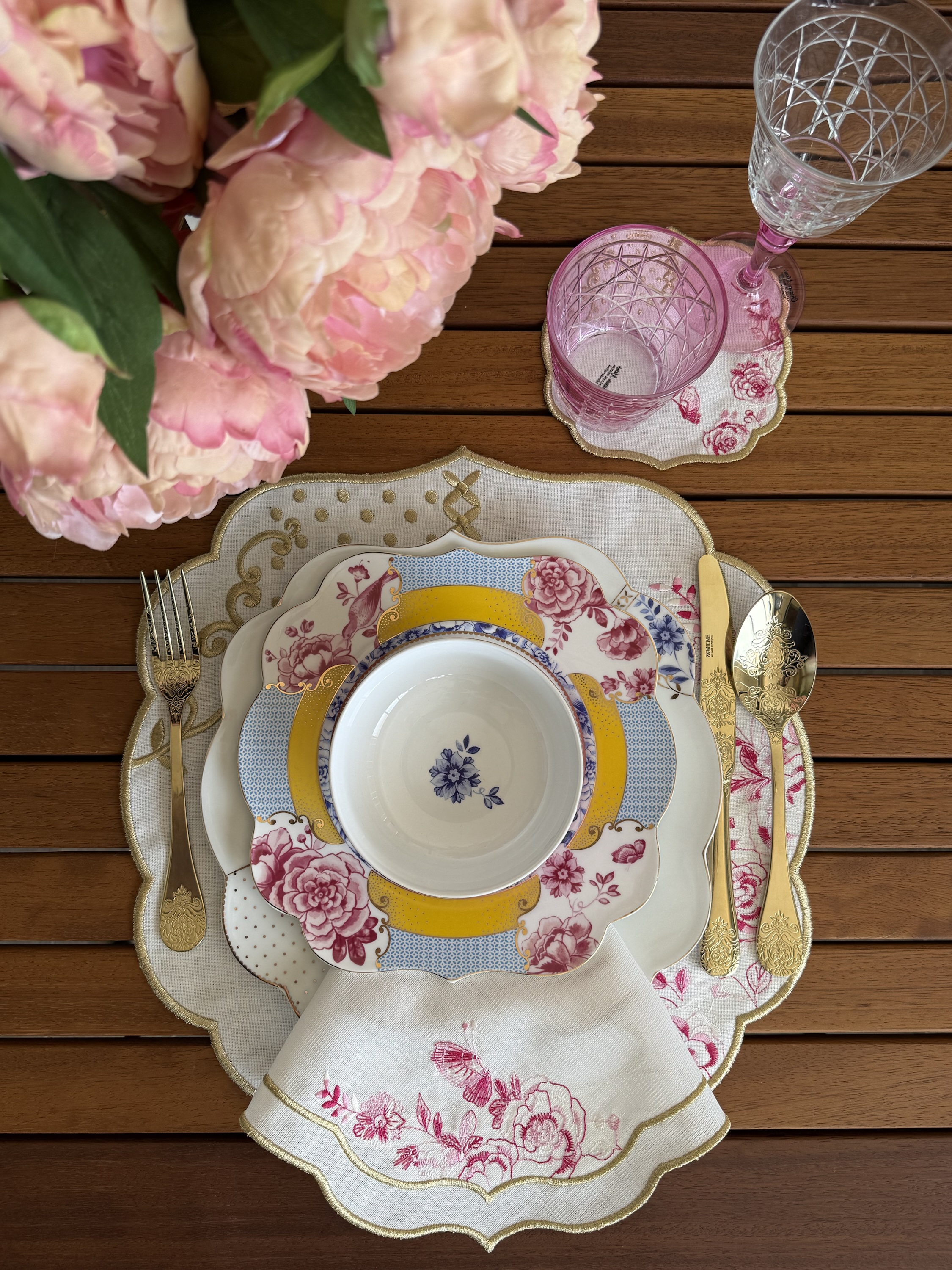 Royal Dream Rose Pink Amerikan servis