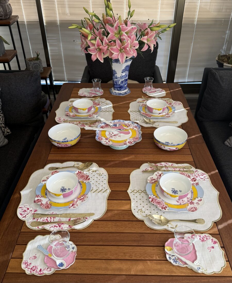 Royal Dream Rose Pink Amerikan servis
