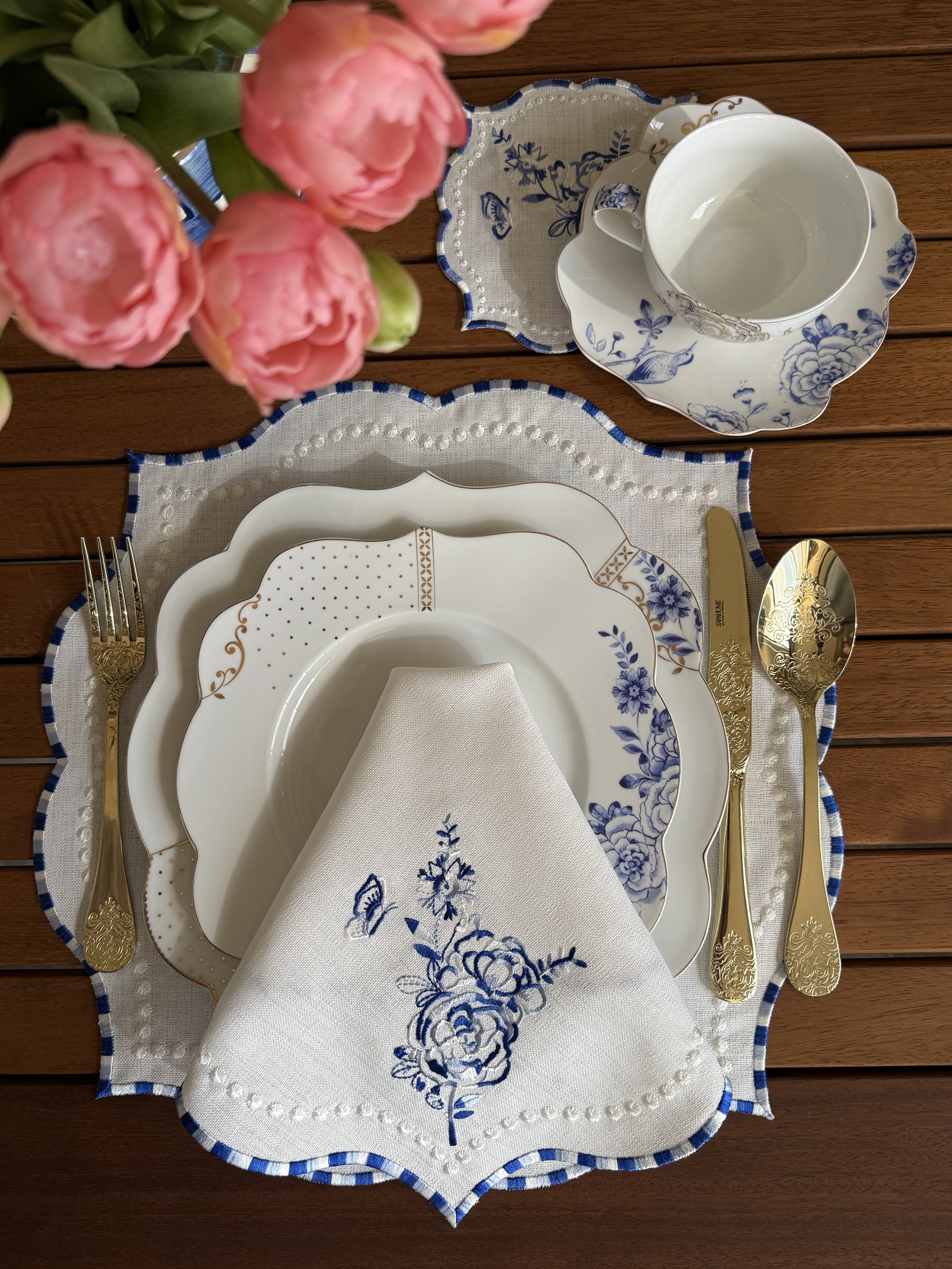 Royal Blue Chic Amerikan Servis