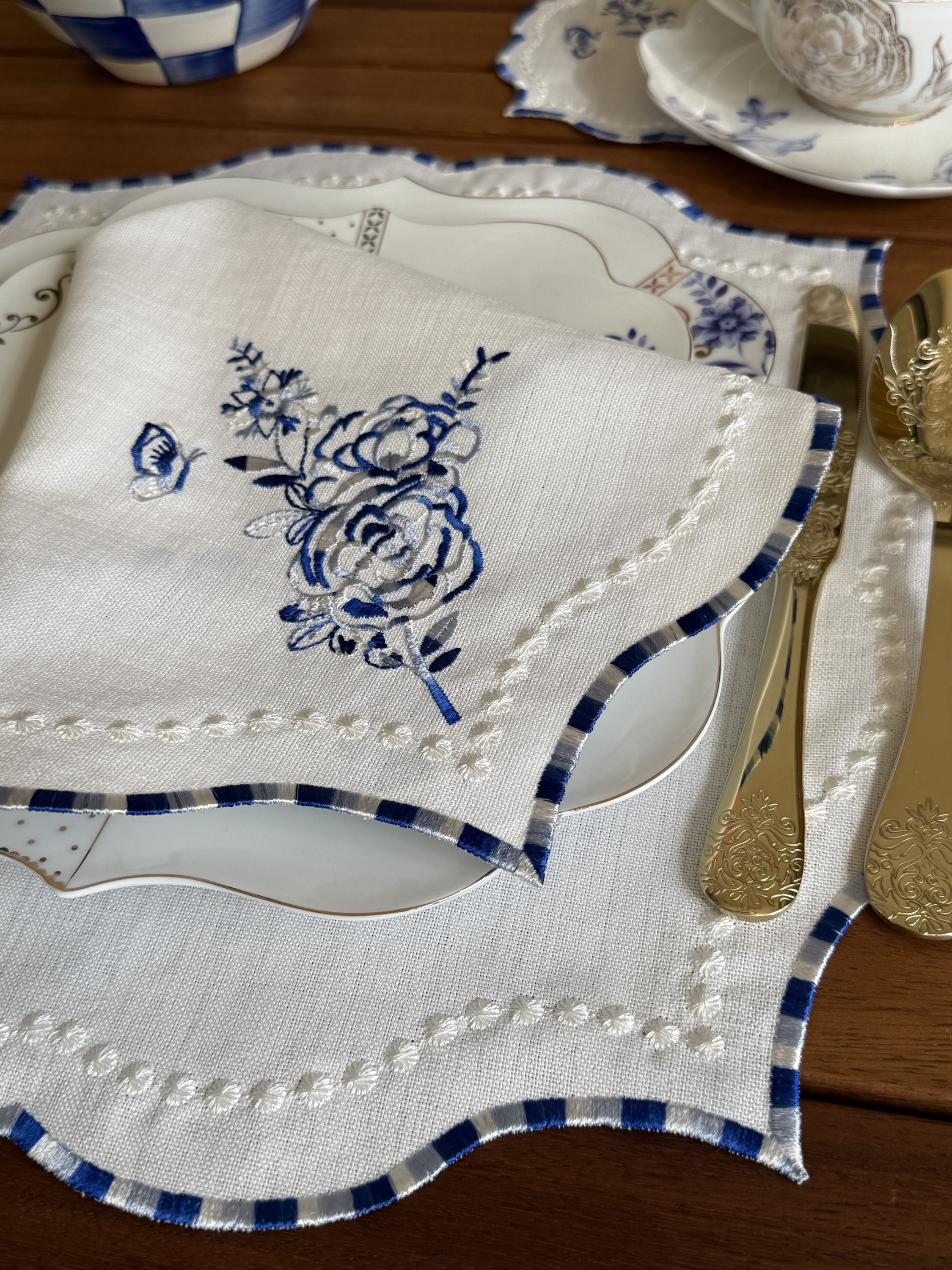 Royal Blue Chic Amerikan Servis