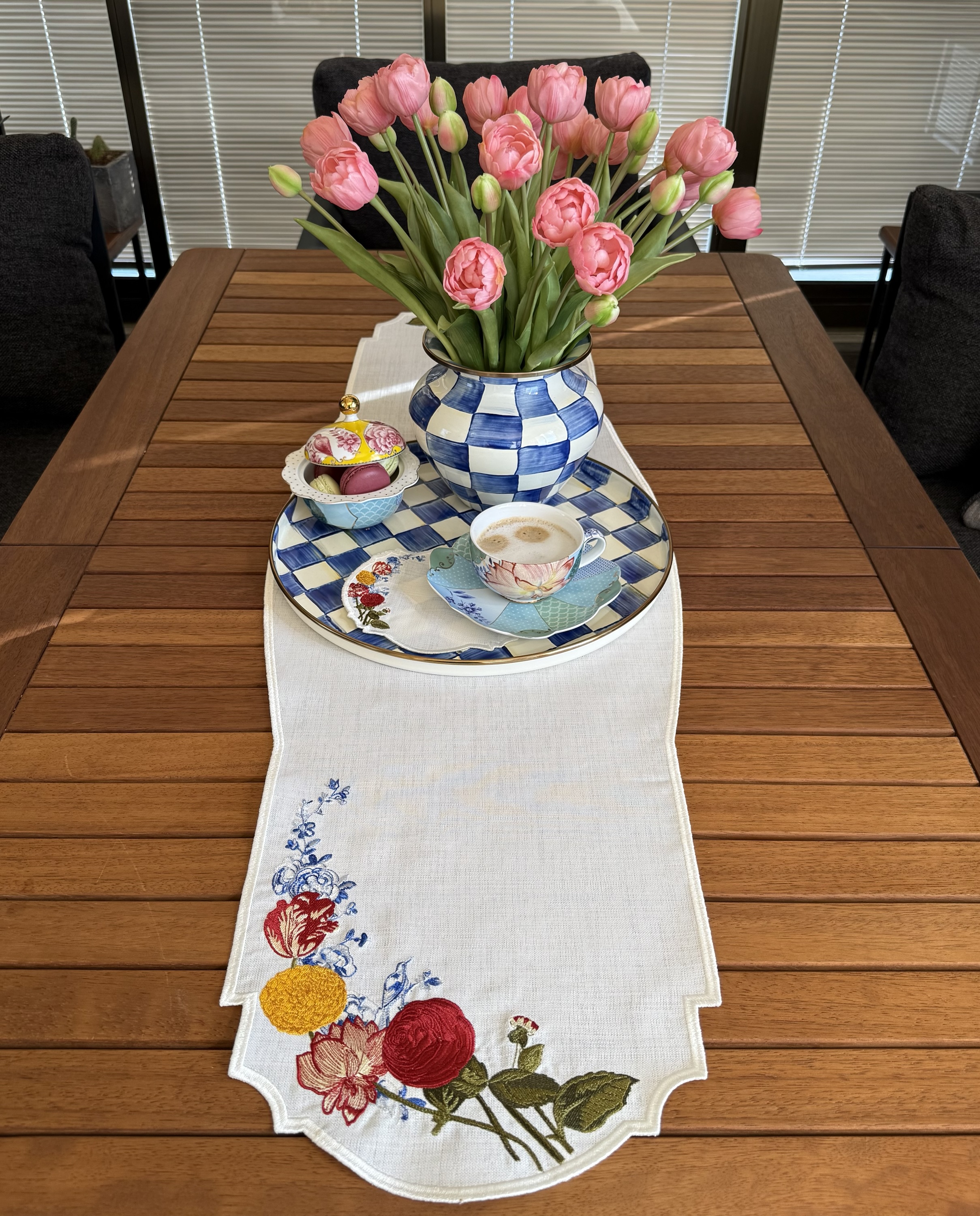 Royal Flora Runner