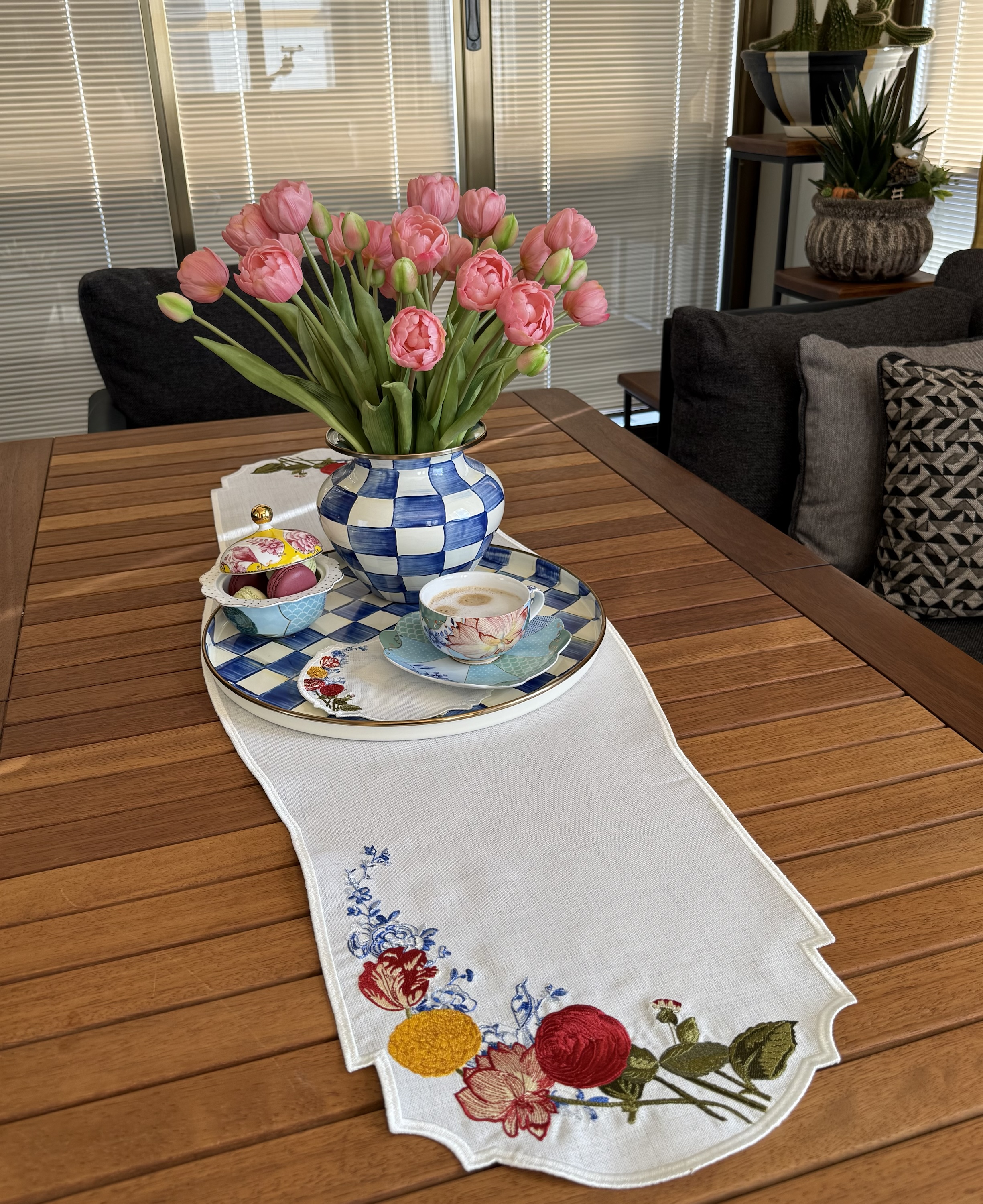 Royal Flora Runner