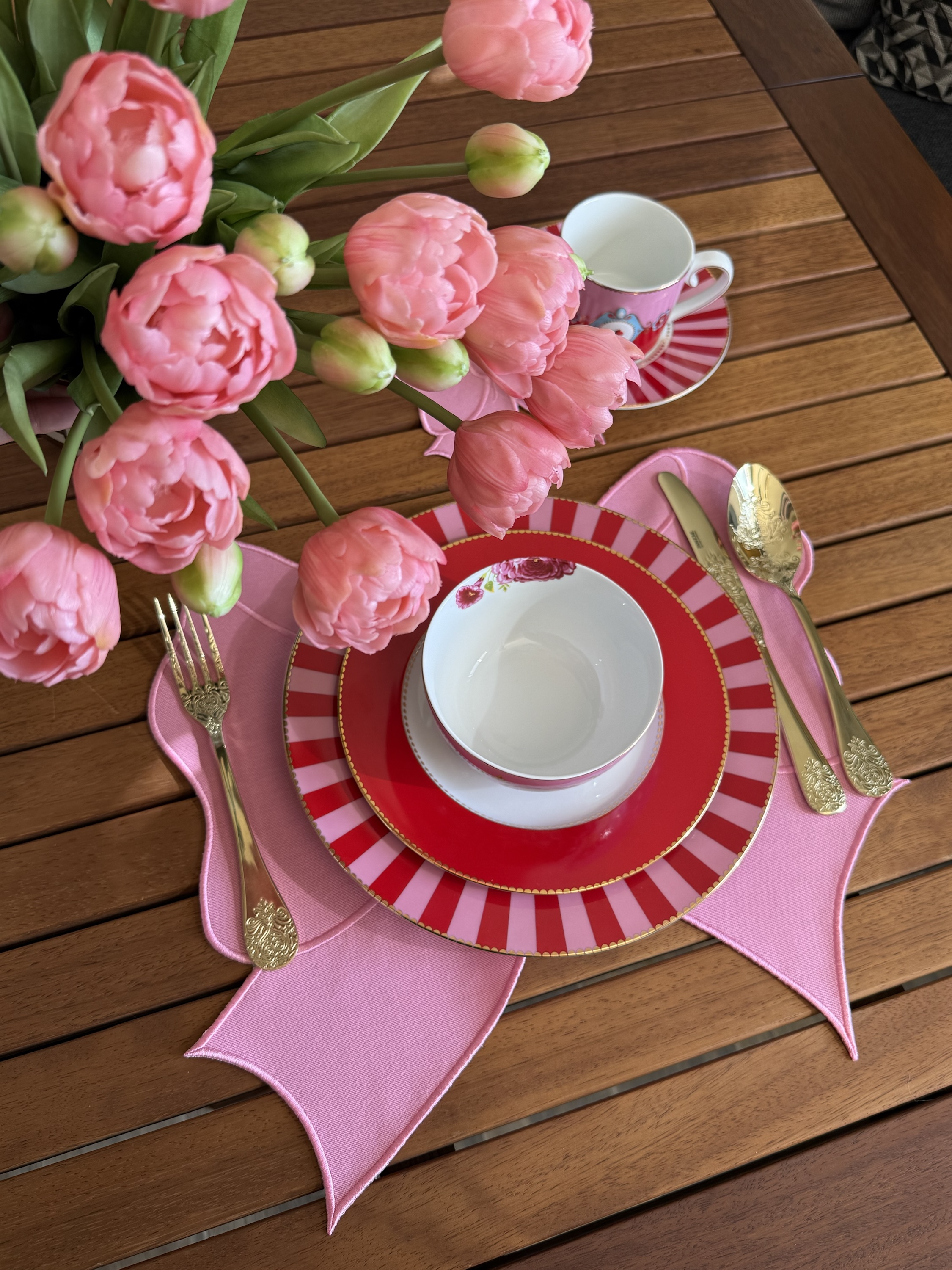 Rubybow Pembe Amerikan servis