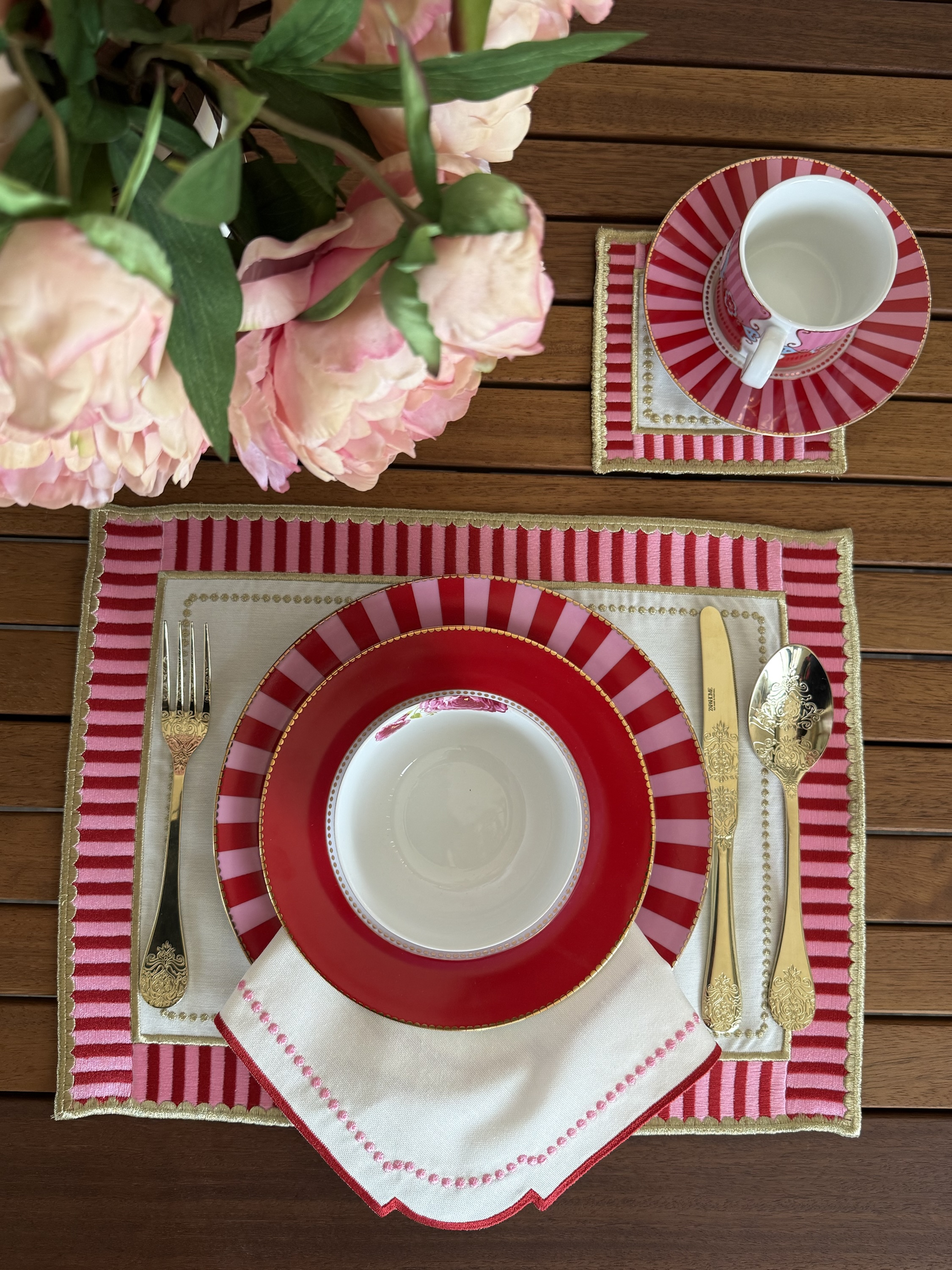 Elegant Amerikan Servis