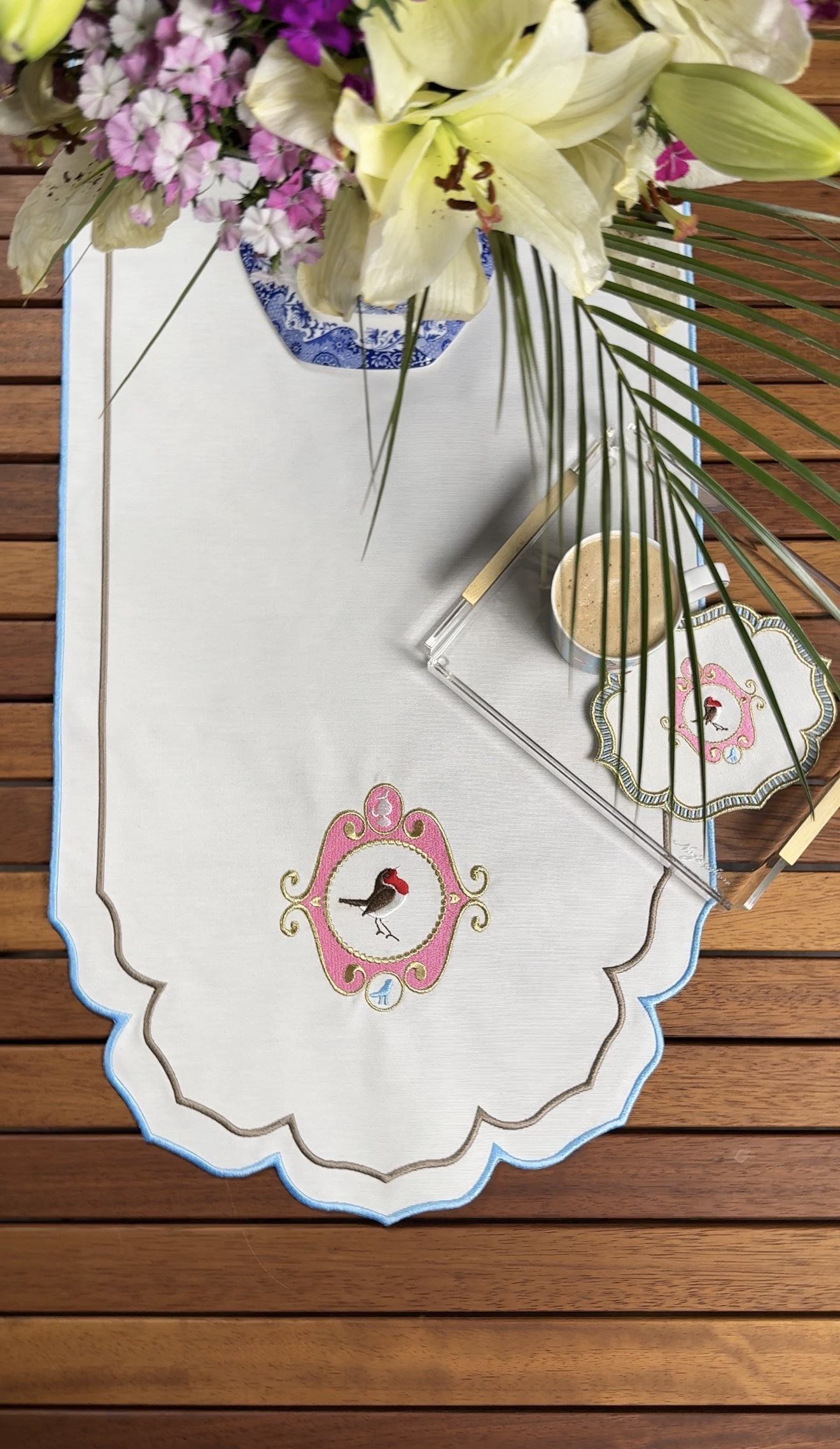 Flora Mavi Runner