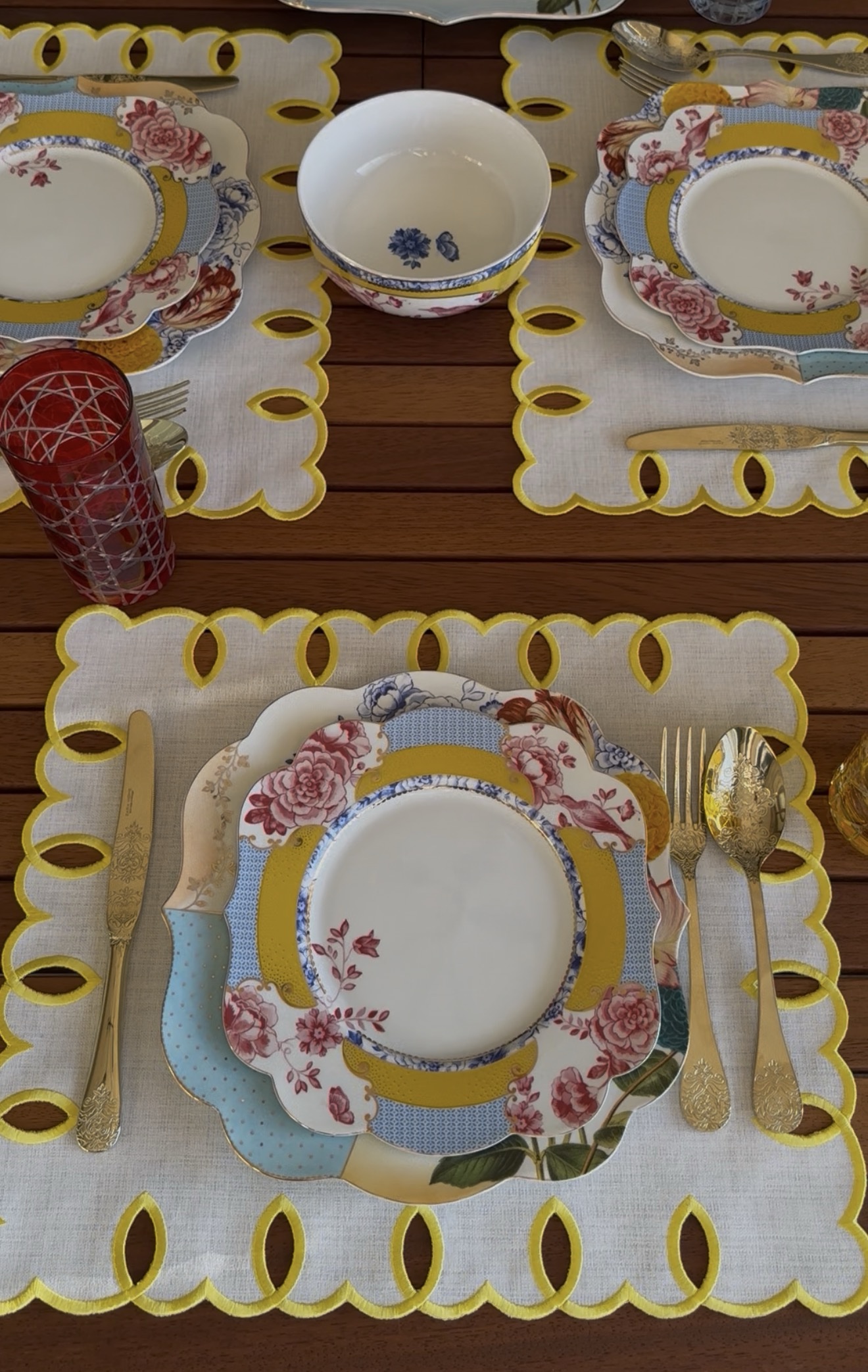 Velvet Sarı Amerikan Servis